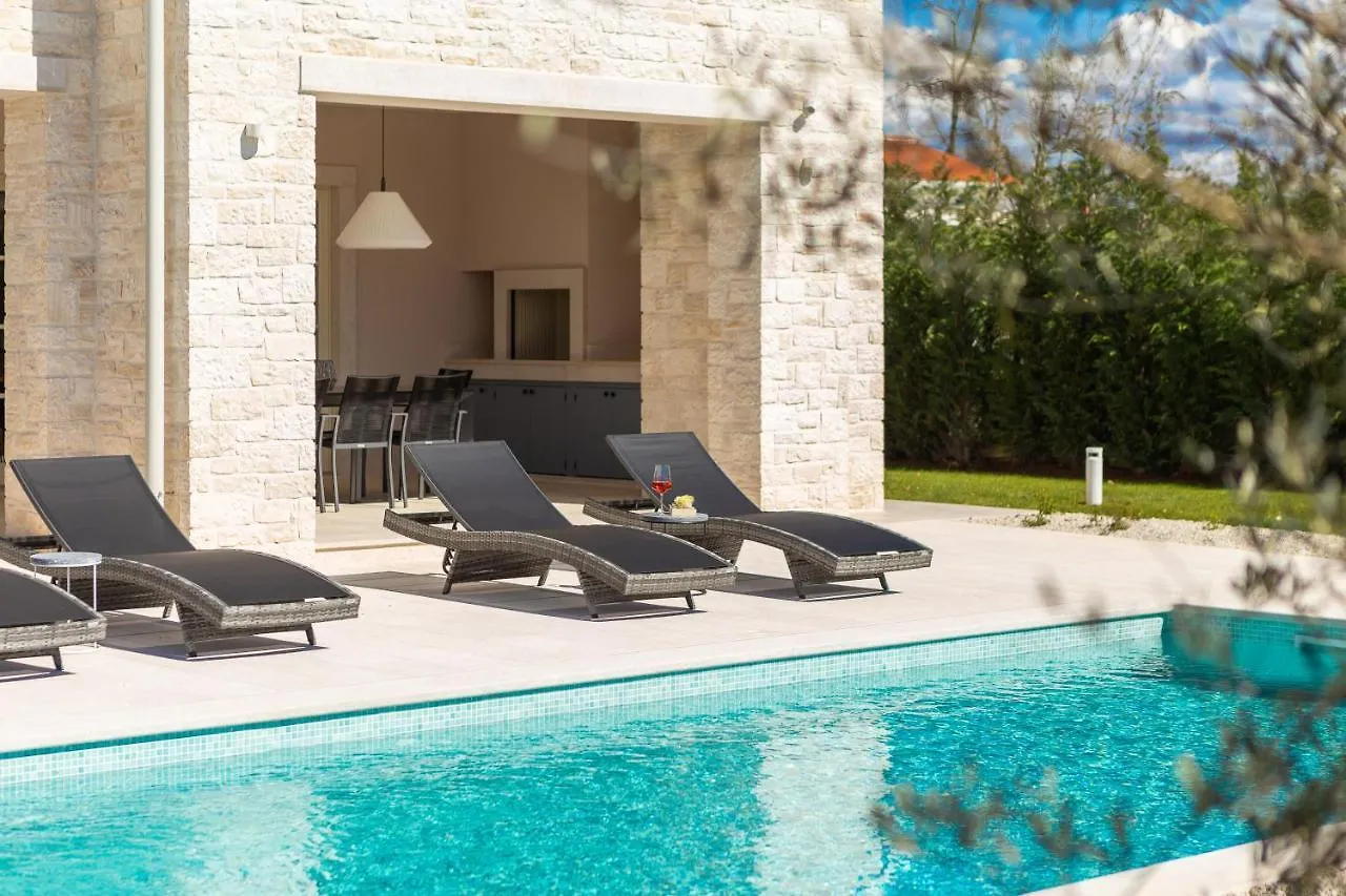 Villa Florence By Ilc-Istria Luxury Collection Brtonigla