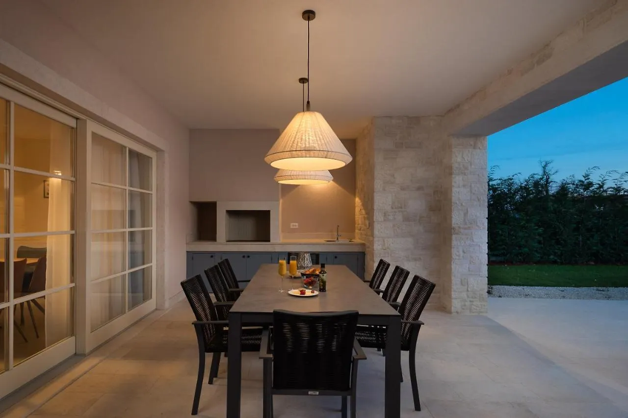 Villa Florence By Ilc-Istria Luxury Collection Brtonigla